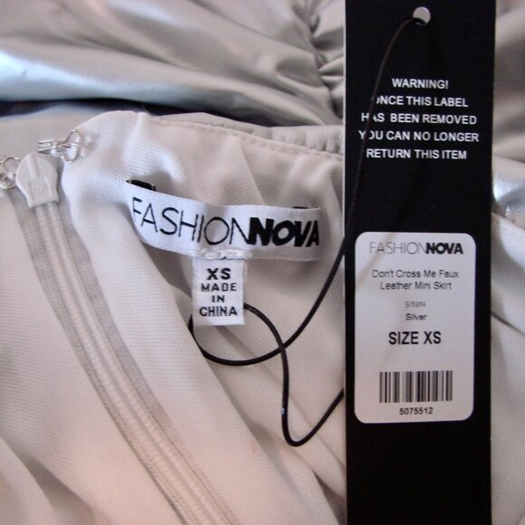 Fashion Nova Silver Mini Skirt Don't Cross Me Faux Leather Club Party NEW NWT XS - Picture 3 of 11
